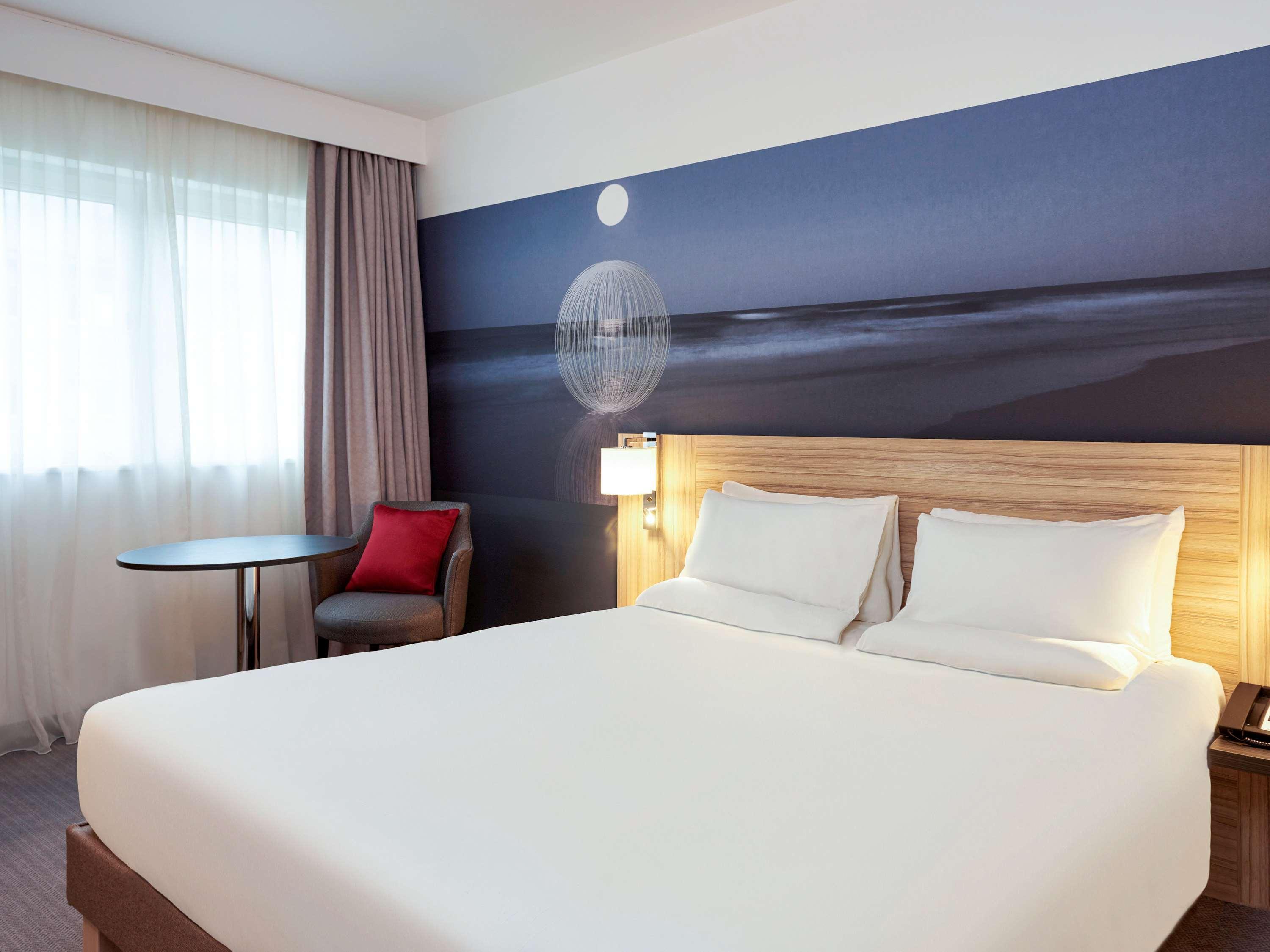 Novotel London Stansted Airport Stansted Mountfitchet Εξωτερικό φωτογραφία