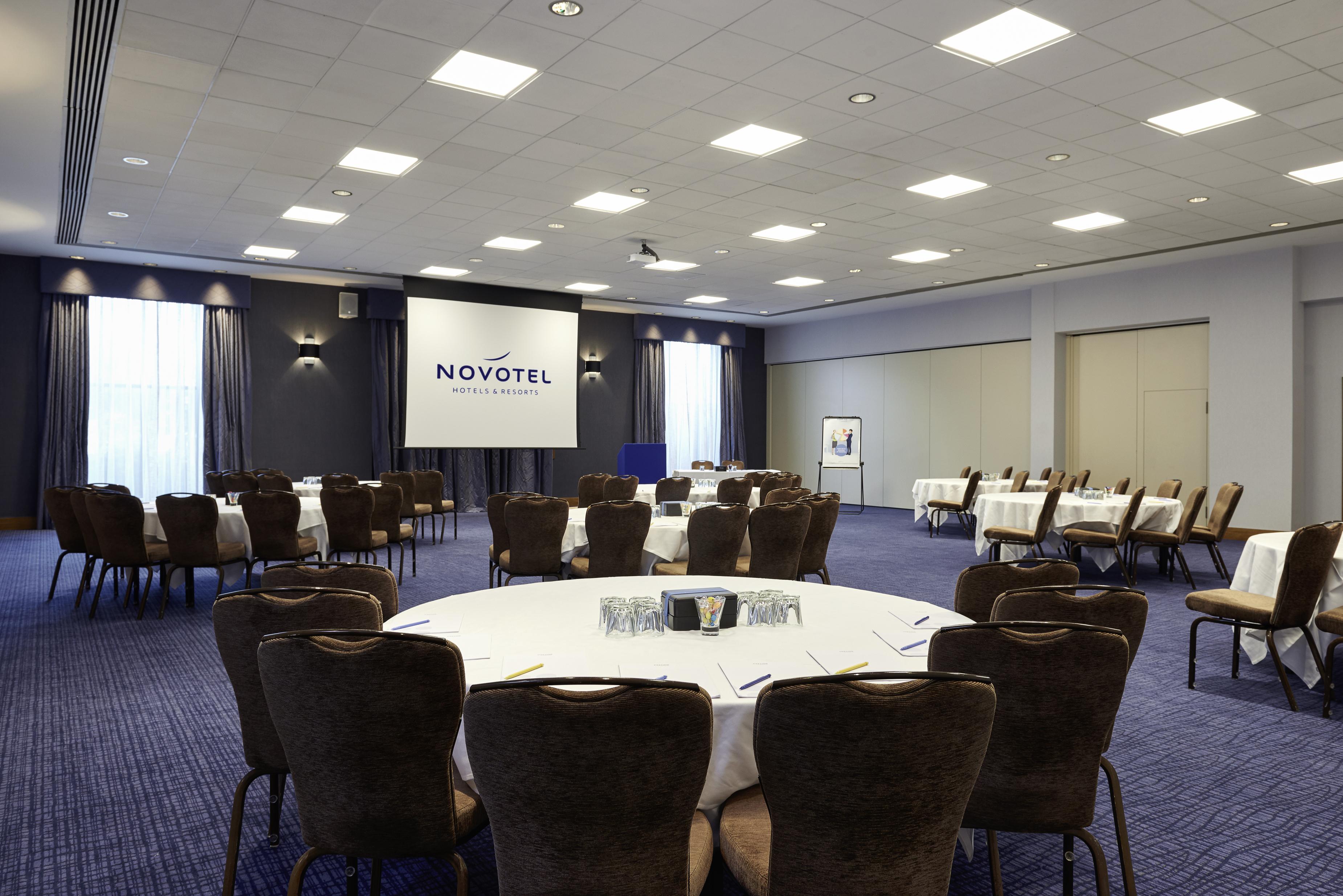 Novotel London Stansted Airport Stansted Mountfitchet Εξωτερικό φωτογραφία