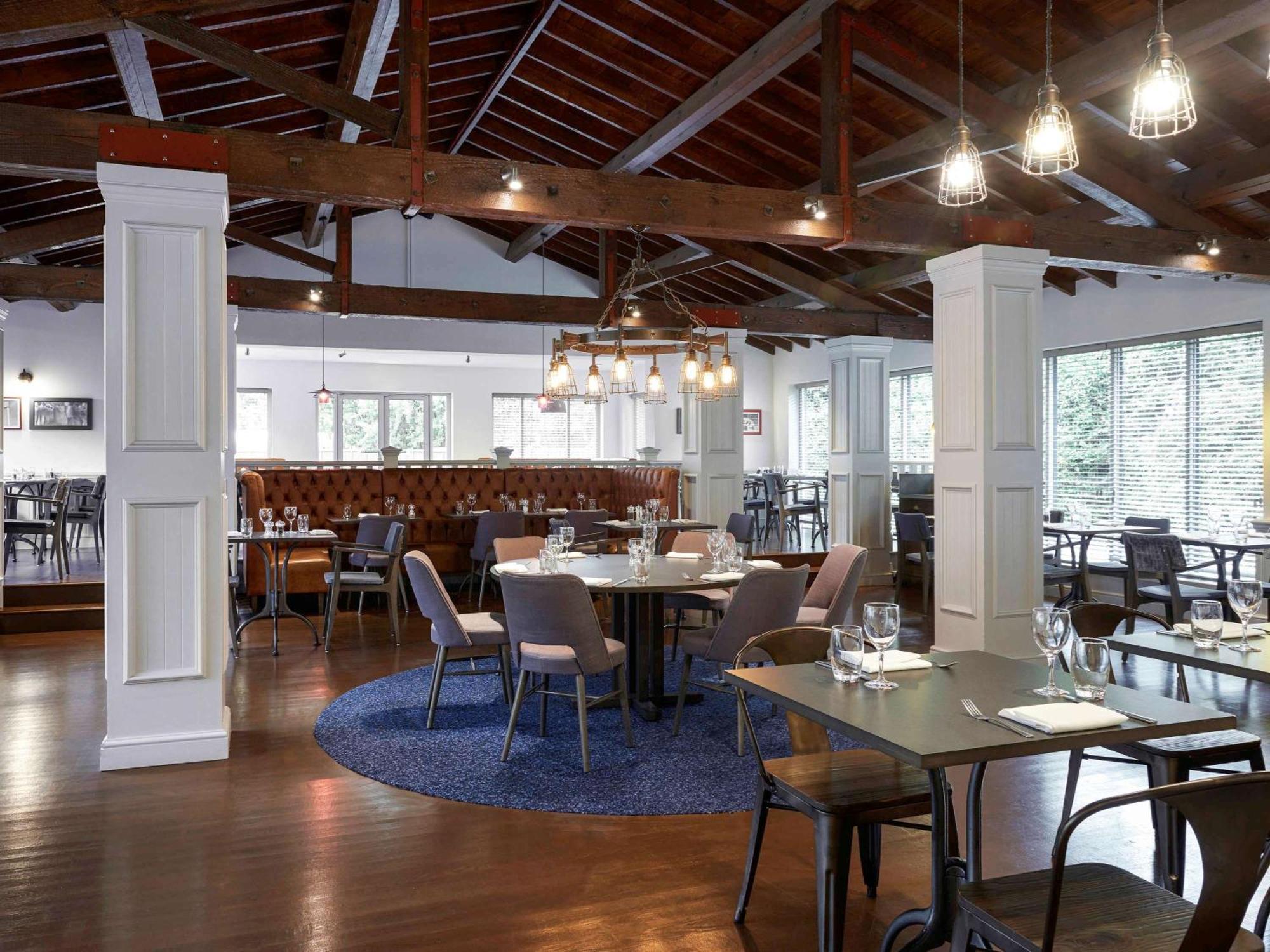 Novotel London Stansted Airport Stansted Mountfitchet Εξωτερικό φωτογραφία
