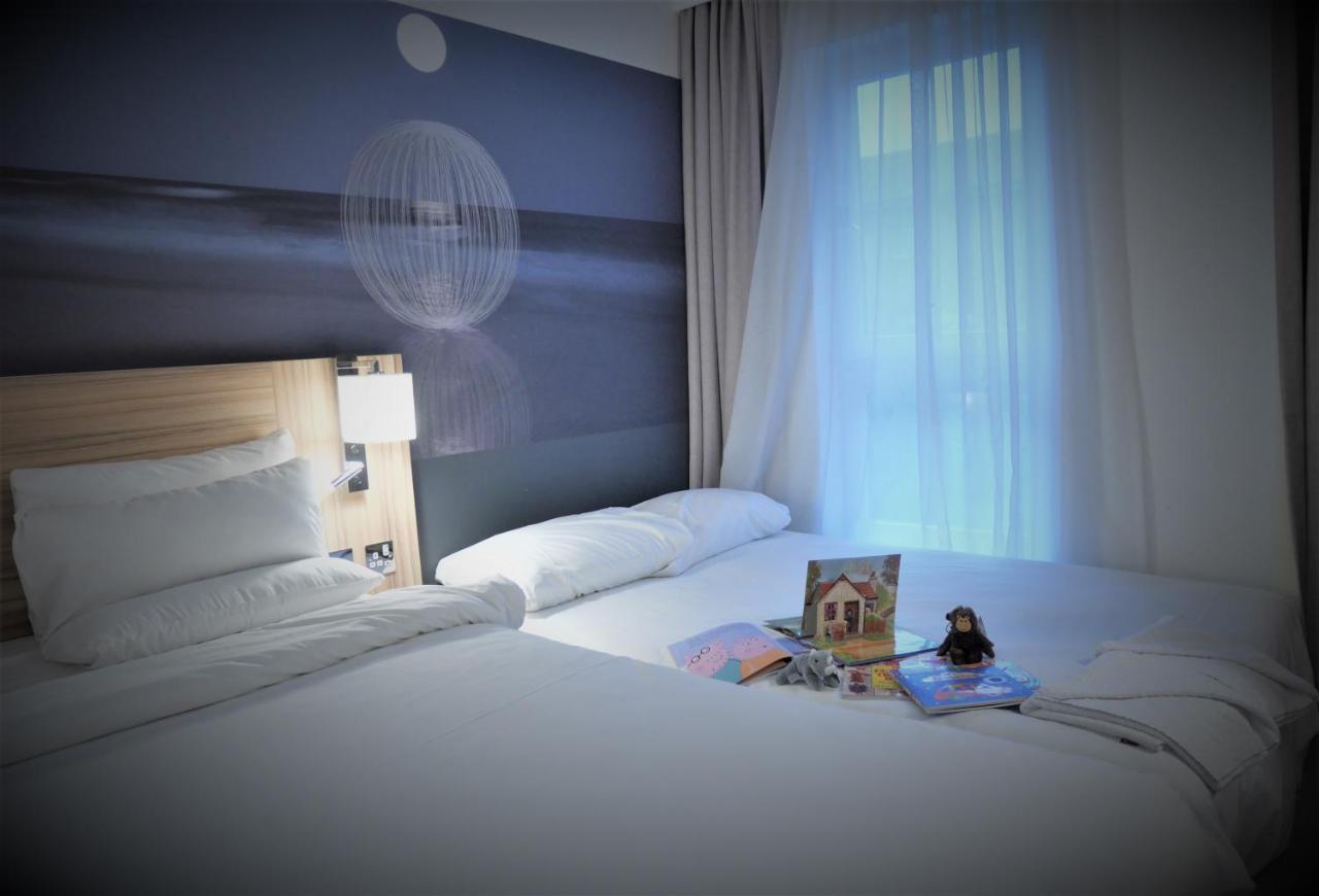 Novotel London Stansted Airport Stansted Mountfitchet Εξωτερικό φωτογραφία